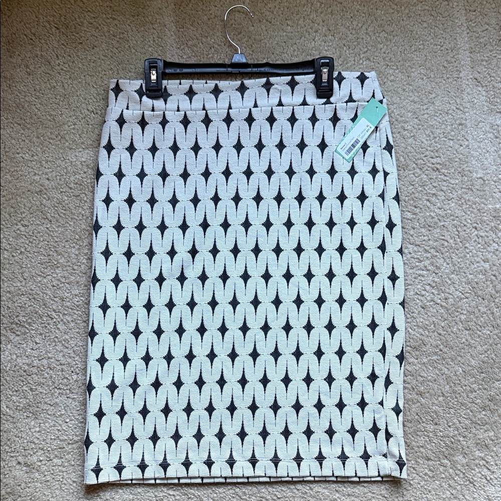 Renee C. Black and White Geometric Pencil Skirt